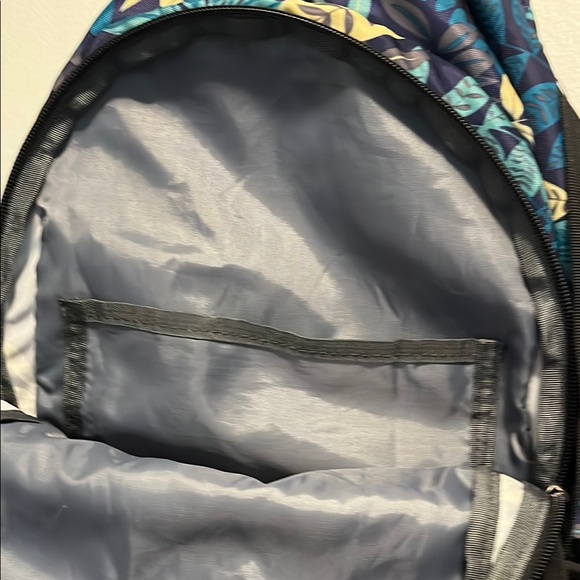 Colorful Leaf Pattern Backpack - Picture 4 of 5